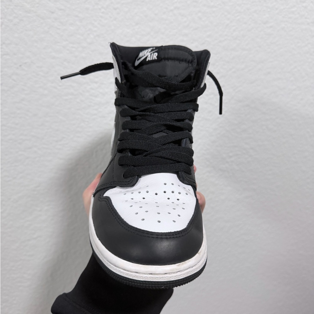 Jordan retro 1 high black and white - Picture 2 of 9